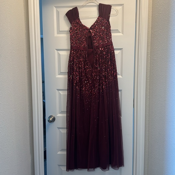 Burgundy Sequin Formal Gown - Picture 4 of 5